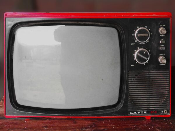 テレビのおすすめ買取サービスは？値段を高く売る方法！